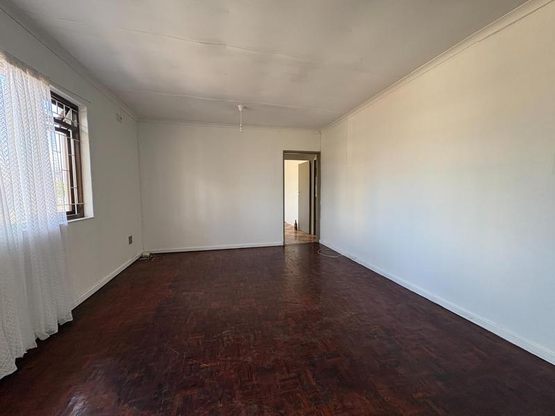 To Let 2 Bedroom Property for Rent in Silvertown Western Cape